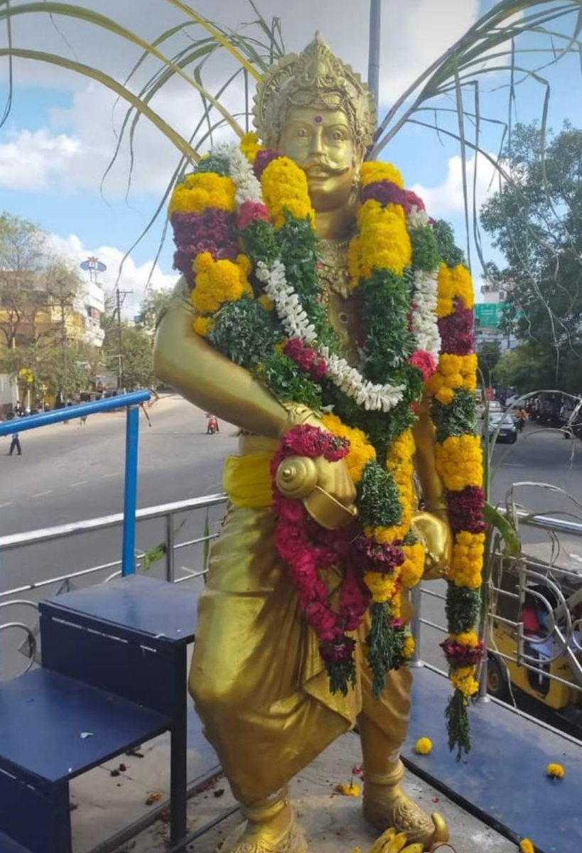 MaranKKS3's tweet photo. #அலங்காநல்லூர்_முத்தரையர்_ஜல்லிக்கட்டு https://t.co/UqfChDWKei