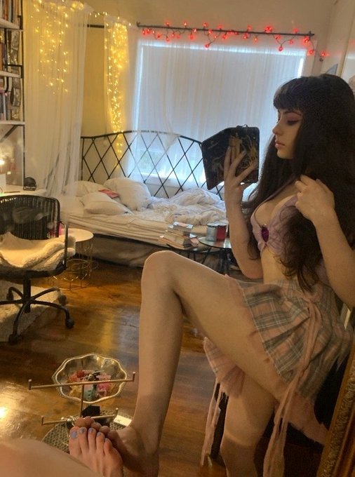 okayyy sooo i want to make an 0f soon 🙈 i jus really need money to help me thru school. its hard because<a href="/tag/kinky"class="tags"><span>#kinky</span></a><a href="/tag/kink"class="tags"><span>#kink</span></a><a href="/tag/assupfacedown"class="tags"><span>#assupfacedown</span></a><a href="/tag/lewd"class="tags"><span>#lewd</span></a><a href="/tag/petiteteens"class="tags"><span>#petiteteens</span></a>