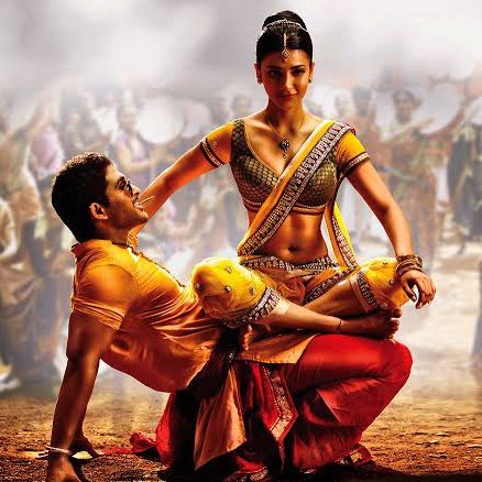 arcomedys's tweet photo. Allu Arjun thinks he's a chair or something https://t.co/UQl3wSiyIN