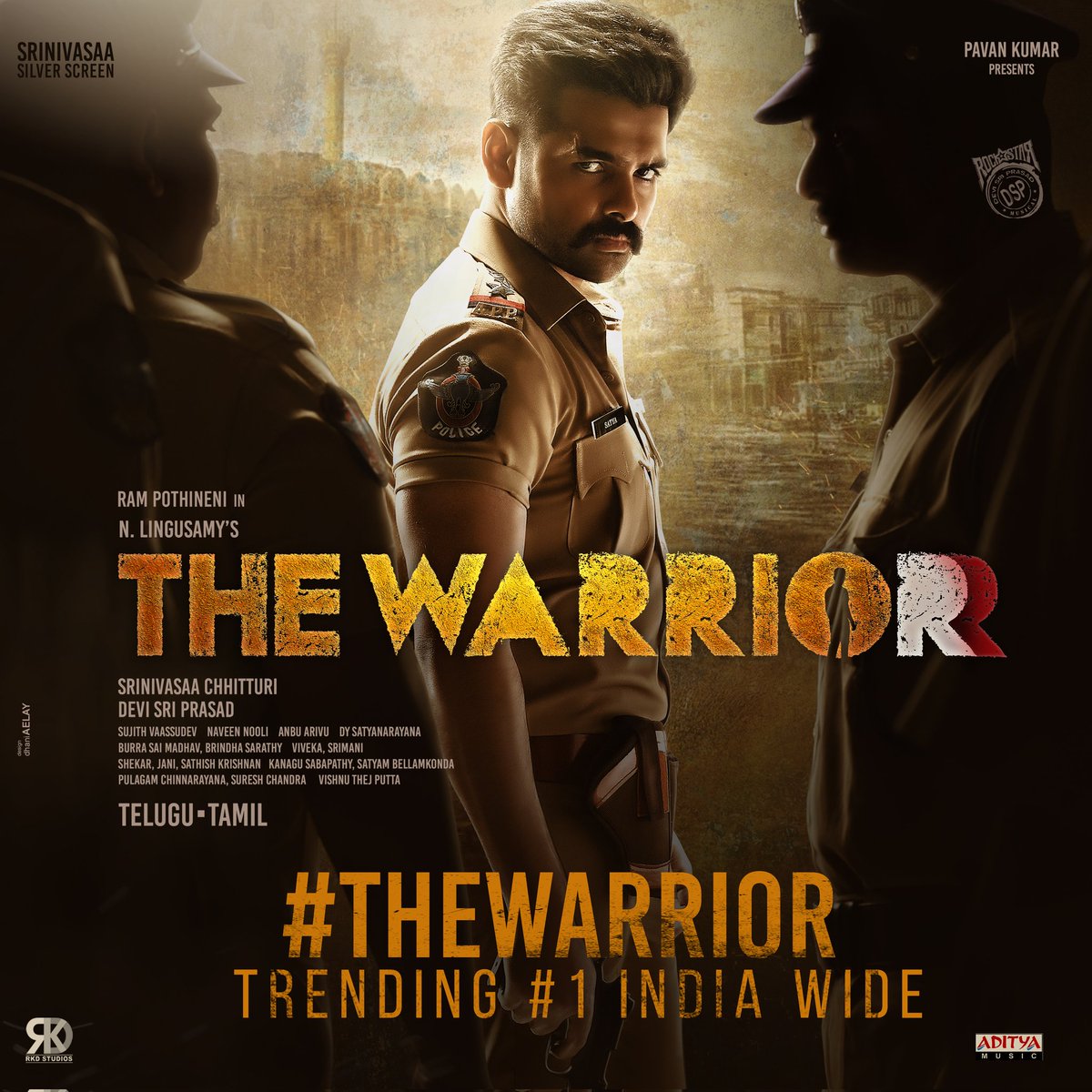 srinivasaaoffl's tweet photo. #TheWarriorr is Trending at Top #1 in @TwitterIndia 

@ramsayz @AadhiOfficial @dirlingusamy @iamkrithishetty @SS_Screens @srinivasaaoffl @iAksharaGowda @ThisIsDSP @sujithvasudev @anbariv @adityamusic @masterpieceoffl 

#RAPO19FirstLook https://t.co/LWPTkEMLFe