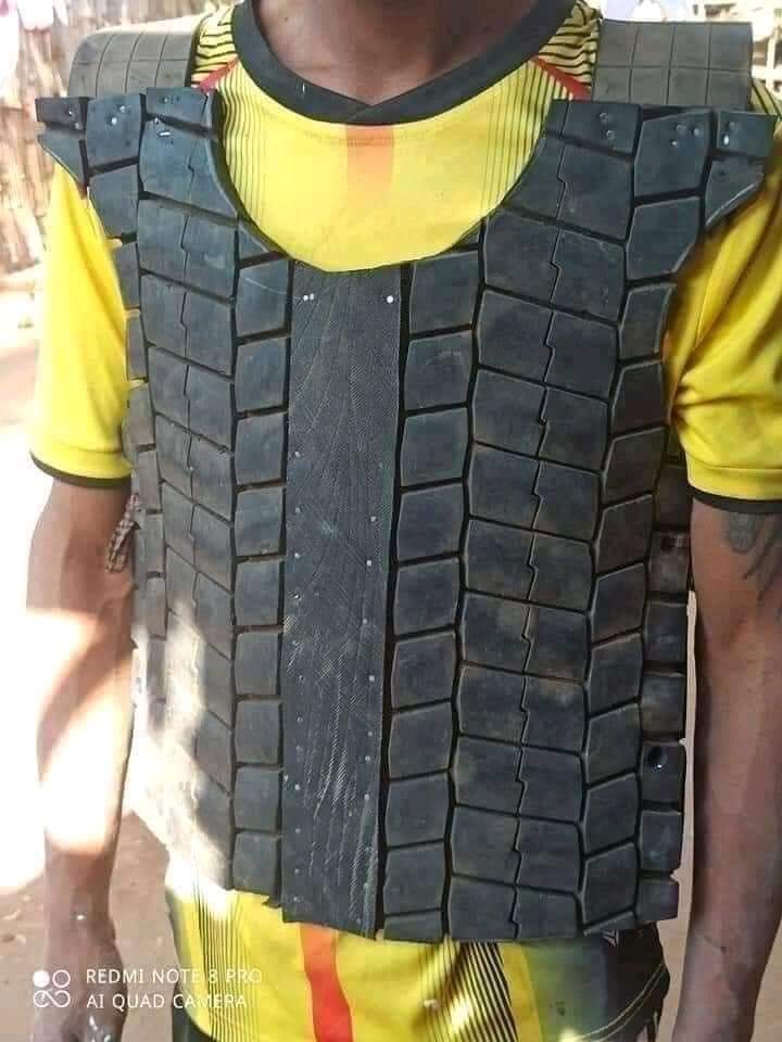 roxie_ug's tweet photo. Ugandan Bodaboda men have now invented a Kiboko-proof vest to wear as they ride past Curfew time. 😹🙌 #BodaAfter7 https://t.co/OC7FJ3Ninc