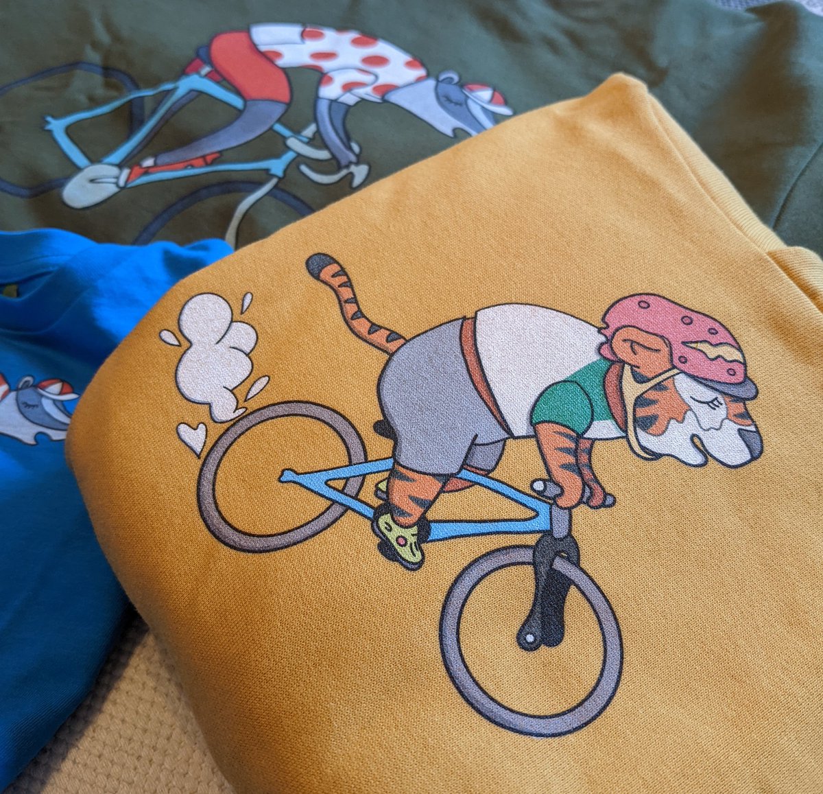 BebeBicyclette's tweet photo. 🚲 🐯 Excited to see that the first Bèbè Bicyclette clothes will be heading out in the post this week. So glad I added in the Pump Track Tiger I think it's now my favourite 🐯🚲

#bike #bikelife #bikes #pumptracks #pumptrackbike #pumptracklife #bikeclothing #cyclingillustration https://t.co/paJGLXvNO5