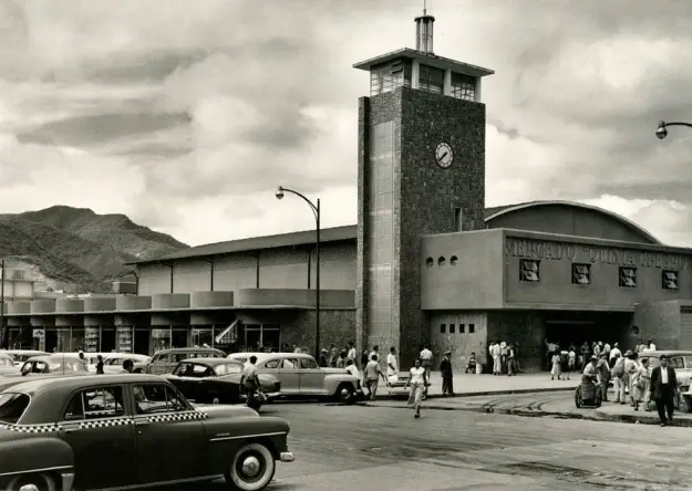CaracasHistori1's tweet photo. Mercado de Quinta Crespo
En el año 1951 https://t.co/9nTxfsXAVd