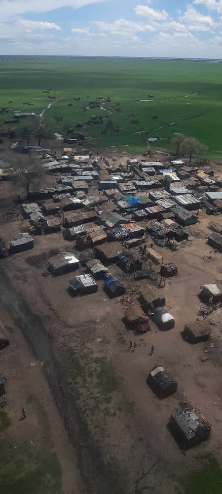 DMMUZambia's tweet photo. DMMU with stakeholders currently responding to the flooding situation in Namwala, Southern Province. Approximately 3,000 households have been affected. 17.01.2022 https://t.co/94LKy3UY6d