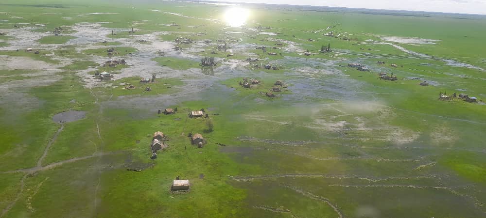 DMMUZambia's tweet photo. DMMU with stakeholders currently responding to the flooding situation in Namwala, Southern Province. Approximately 3,000 households have been affected. 17.01.2022 https://t.co/94LKy3UY6d