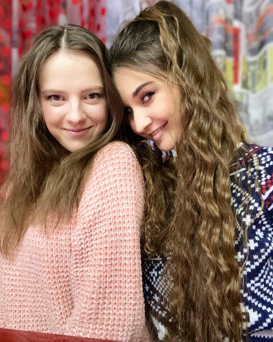 IngaSh_ASMR's tweet photo. #morning with me and Bella☀️
Meet new day with smiles 😊
@inga_sh_asmr
#editingtime #asmrartist #prettygirls #smiles #longhair #curlyhair #brunette https://t.co/dSST2JjrAx