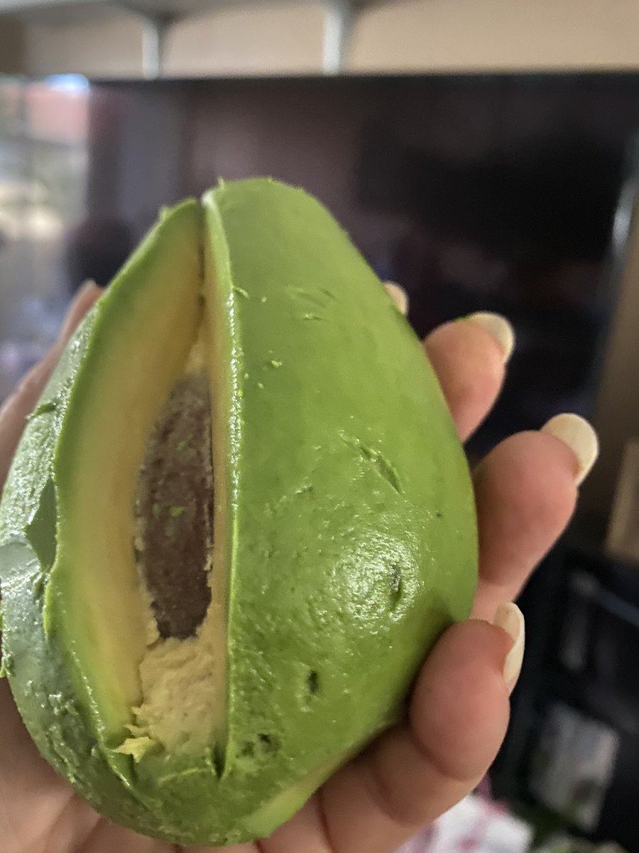 ewellreyna's tweet photo. Aguacate delicioso! #freedelish🥑 https://t.co/EcHFh9eIuR