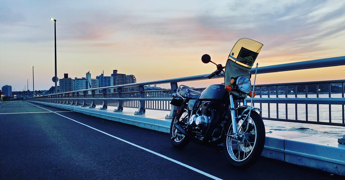 Sato42637970's tweet photo. バイク乗りとして軽く自己紹介🤗
名前：だいき
性別：男
年齢：21歳
住み：神奈川県
身長：168cm
車種：CB400Four
好き：バイク、車！最近は服も？笑
一言：気軽にお話ししましょう！

#バイク乗りとして軽く自己紹介 
#バイク乗りとつながりたい 
#バイク好きと繋がりたい https://t.co/XnJbcmUleA