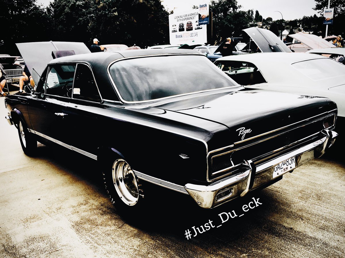 urduecksalesguy's tweet photo. ➡️ BLACK or WHITE 🚗❓
“I'm gonna try my luck in Baton Rouge”
⚡️⚡️ #NametheClassicCar ⚡️⚡️ #Just_Du_eck
@GuyClarkKCA @vividcloudofwat @GEARBOX33 @cpskins44 @ren_119 @MediSpa_LaBella
#BoatstoBuild #BatonRouge #GuyClark #Boats2Build https://t.co/zZrCNKMrMx