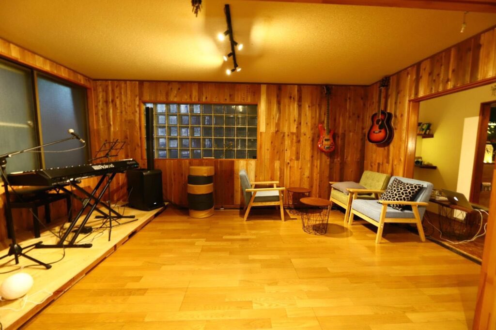 singer_0726's tweet photo. 今日は素敵なお店でリハをしてきました！@Tateishibase281 https://t.co/1jZbx2sjUR