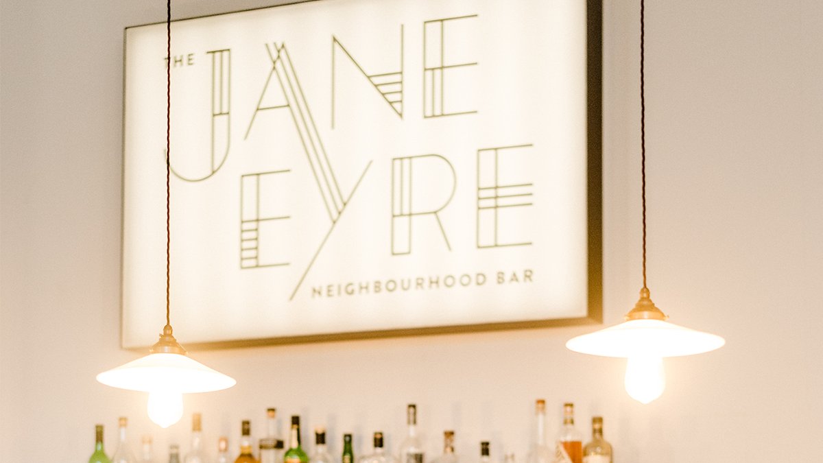 🍾 THE JANE EYRE JANUARY OFFER 🍾 Get 25% off your whole bill from Monday to Thursday throughout January at @TheJaneEyreMcr! All you need to do is book in advance - which you can do by visiting their website or calling 0161 236 8171 – you’re welcome 🎉 #TheJaneEyre