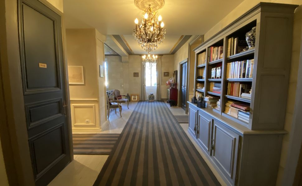 SifexChateaux's tweet photo. Wonderful fully #renovated 19thC #chateau ideally located 5 mins from shops and 15mins from #Marciac. #Outbuildings include #barns #stables #dovecote and a #Caretakershouse which can serve as a 2 bed #Gite. 13x 6 #heatedswimmingpool €1630000 https://t.co/44YVAIvfn9 https://t.co/9H5IrP5Kqw