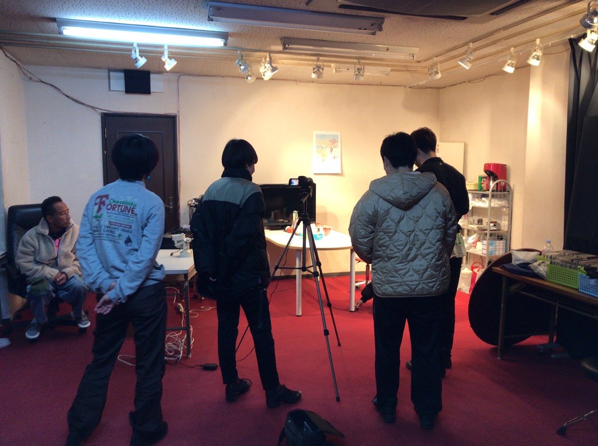 Anko8Mako's tweet photo. D.K HOLLYWOOD STUDIO
明日から5作品目の撮影開始🎥
皆んな頑張ってるから、私も美術・小道具散策がんばるよ〜
もう9件お店を徘徊…こんな苦戦するとは…でも大丈夫❗️ランチにトンカツ定食たべたから💗もちろんライス・キャベツはおかわりで🐷🐷🐷
#dkhs #dkh #撮影 #とんかつ https://t.co/P3drBvocyd
