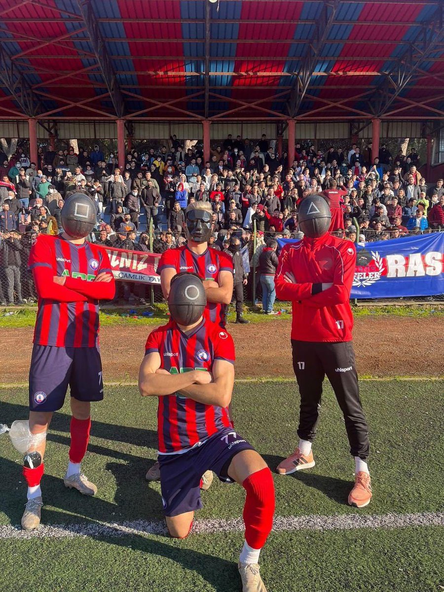 ArkaBesliForum's tweet photo. İzmir SAL | Ödemişspor - Tire Bld

Sevdanın ligi olmaz! https://t.co/zwHmKP9C0f