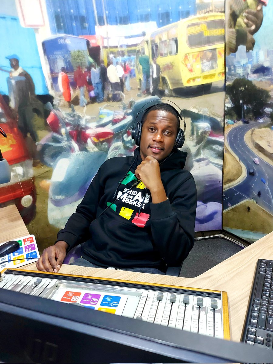 Good morning! Tuko on #NiajeNiaje <a href="/GhettoRadio895/">Ghetto Radio</a> let's engage 11am to 2pm.