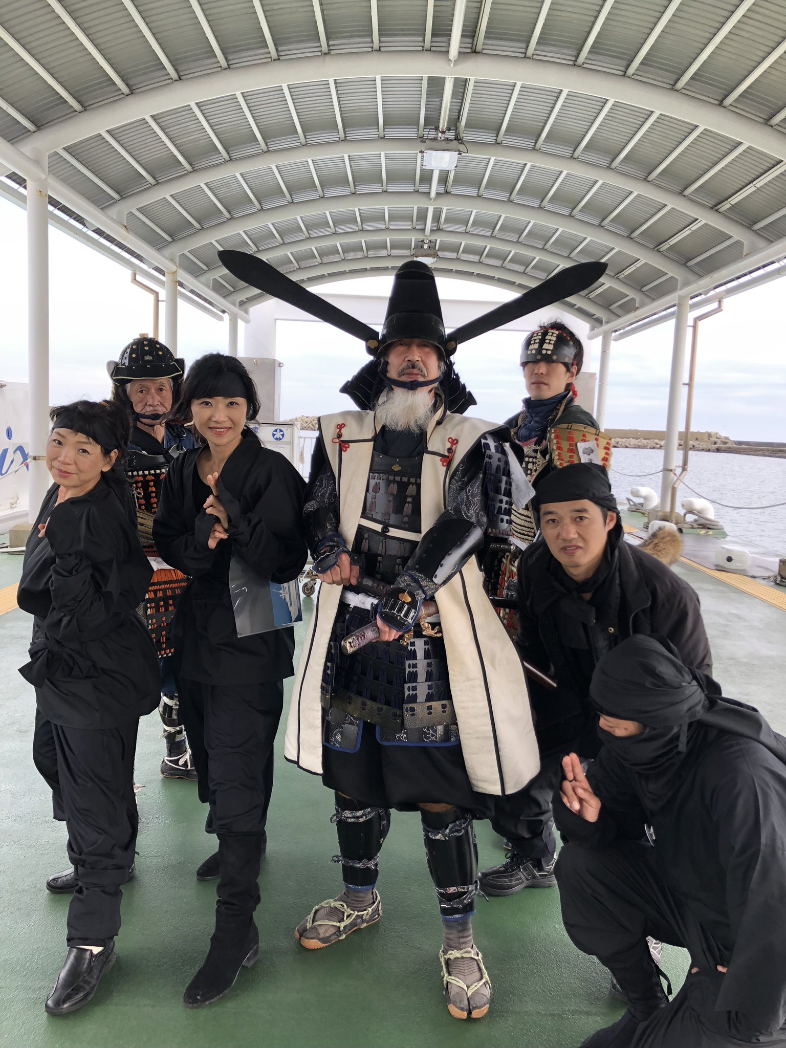 磨洞温泉涼風荘 若旦那 伊賀忍者ダンス 藤堂高虎 武将隊 中伊勢温泉郷忍者隊 T Co Gcs81zaz13 Twitter