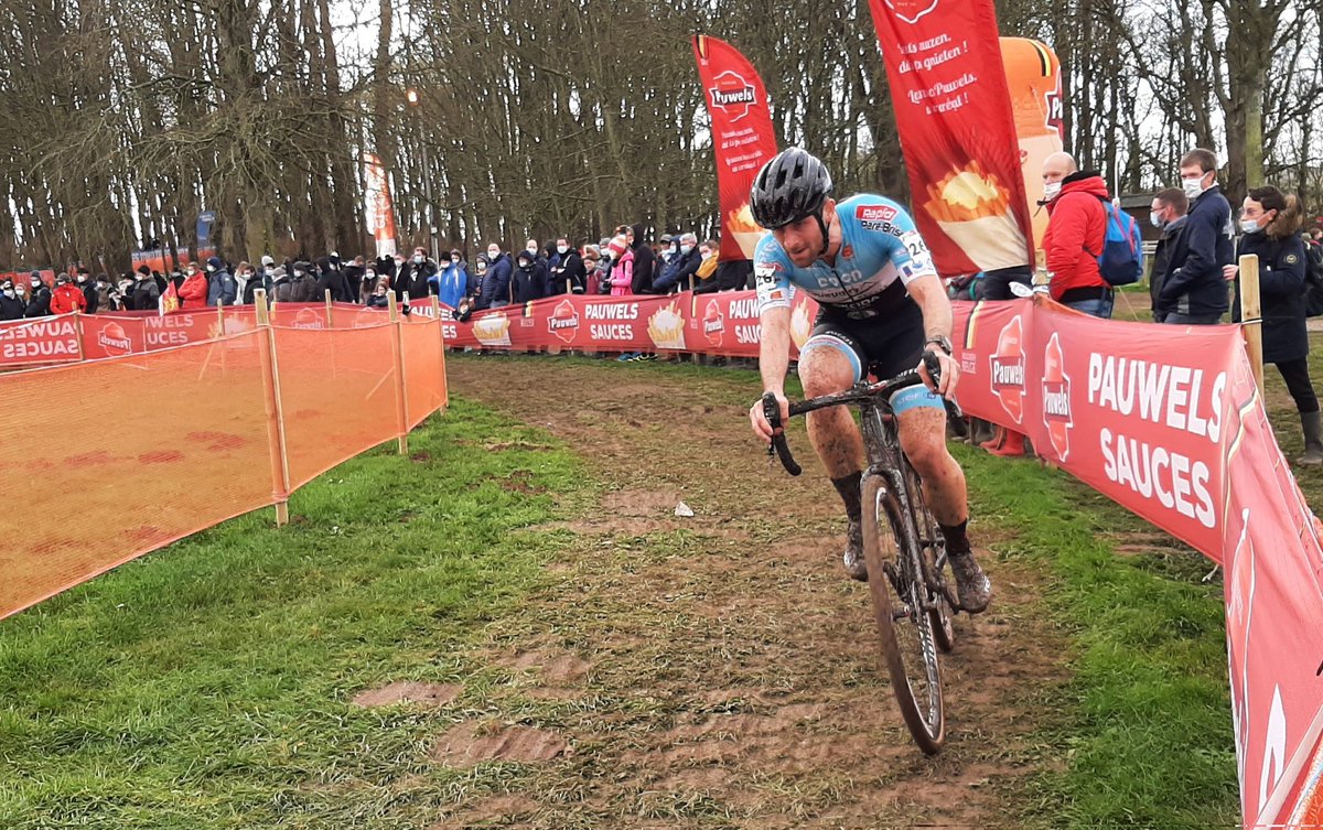 PierreCoquelin1's tweet photo. 🚲👏 Au lendemain de cette magnifique étape de la Coupe du monde de cyclocross à Flamanville, un immense bravo à tous les bénévoles pour cette belle fête du vélo @CCencotentin https://t.co/5HTdUZ6ujv