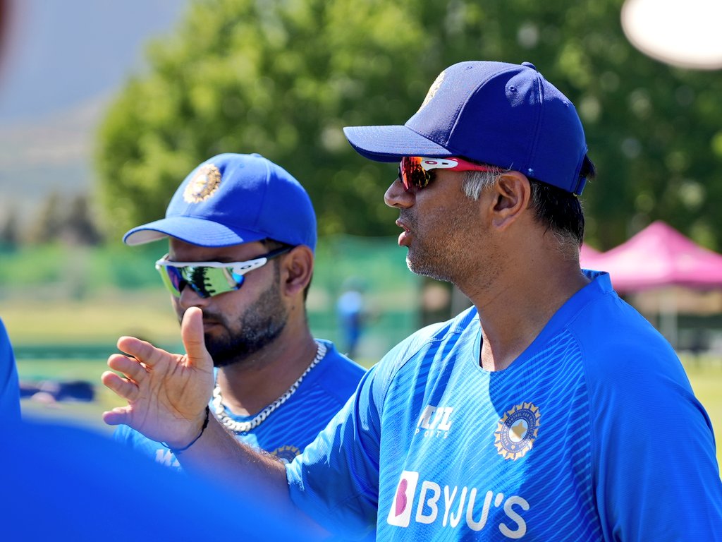 BCCI's tweet photo. ODI MODE 🔛

We are here at Boland Park to begin prep for the ODIs 👍🏻

#TeamIndia | #SAvIND https://t.co/psMVDaNwbc