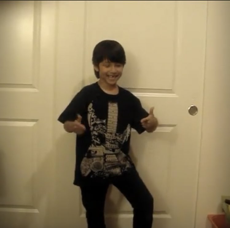 SamuelKimpicss's tweet photo. Baby muel 🥺🥰🥳

@ksamuelofficial 

#HappySamuelDay
#HBDOurBelovedSamuel
#사무엘_태어나줘서_고마워
#김사무엘 #KimSamuel https://t.co/pSCtOj7b2w