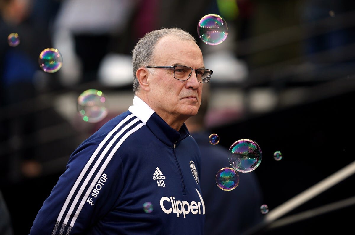 HLTCO's tweet photo. Despite a huge injury crisis, Bielsa has Leeds 9 points clear of relegation after back-to-back wins, having given debuts to 8 teenagers this season; a Premier League record for a single campaign.

I’ll never understand the stick he gets from some people. He’s a top, top coach. https://t.co/RuvdcYFmtL