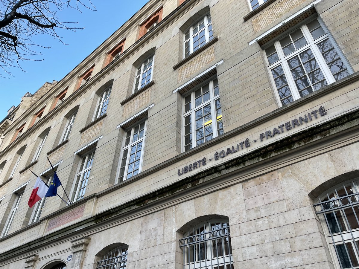 École : <a href="/CNCPH_fr/">CNCPH</a> condamne les propos tenus par un candidat à l'élection présidentielle et rappelle que l'accès à l'école est un droit garanti par la loi du 11 février 2005 et la convention relative aux droits des personnes handicapées des Nations Unies. 
cncph.fr/education-cond…