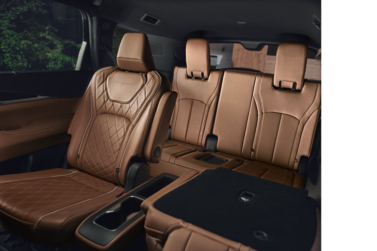 INFINITIMotor's tweet photo. The all-new INFINITI QX60 is the definition of attention to detail.
#ConquerLifeInStyle #INFINITI #QX60 https://t.co/X1SMnxbXF0