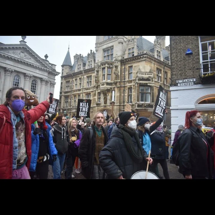 KillTheBillCamb's tweet photo. Amazing crowds of protesters, drummers, chanting, speakers at the #KillTheBill demo in #Cambridge on Saturday. Let's keep up the pressure on the Lord's today! Thanks to @rhiannon_osborn for the photos! #KillTheBillCambridge #PCSCBill #Protest #Resist #ThisIsWhatDemocracyLooksLike https://t.co/sV4h0lfPXn