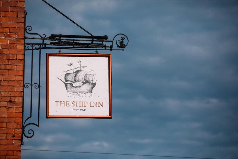 TasteCheshire's tweet photo. Today is the 1st of 4 Mondays you can get 50% off your food & soft drinks all day at @ChesterShipInn
Definitely a Happy Monday 😊
#bluemonday #notbluemonday #happymonday
https://t.co/mSLnGuewmg https://t.co/ejS1dFgMPM