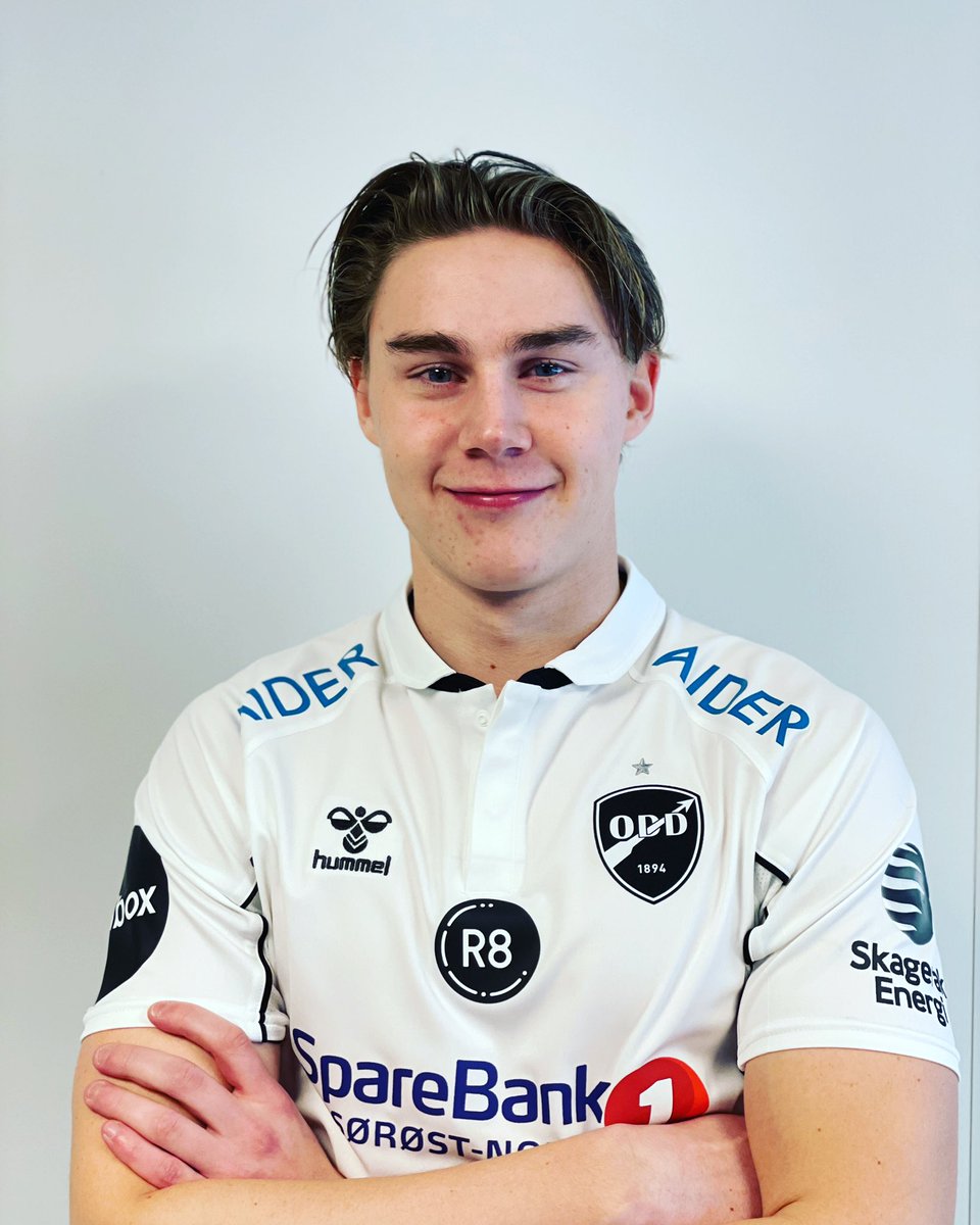 oddsbk's tweet photo. Velkommen til Odd, Abel William Stensrud😀⚫️⚪️ #oddsbk https://t.co/BiILk43qGU