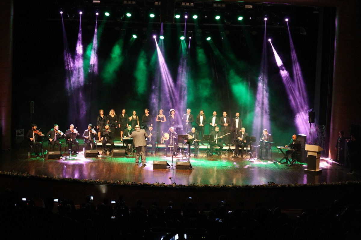 Sayın Zeliha SU hanımefendi ve bir çok değerli protokolümüzün katılımıyla, sağlık çalışanlarımıza ithafen düzenlediğimiz konserimizi icra ettik🎼🎶🎤
<a href="/aliihsansu_/">Ali İhsan Su</a> <a href="/MersinValiligi/">Mersin Valiliği</a> <a href="/MersinMEM/">Mersin İl Millî Eğitim Müdürlüğü</a> <a href="/AdemKoca46/">Adem Koca</a> <a href="/necmidinc/">M.Necmeddin Dinç</a> <a href="/saglikbakanligi/">T.C. Sağlık Bakanlığı</a>