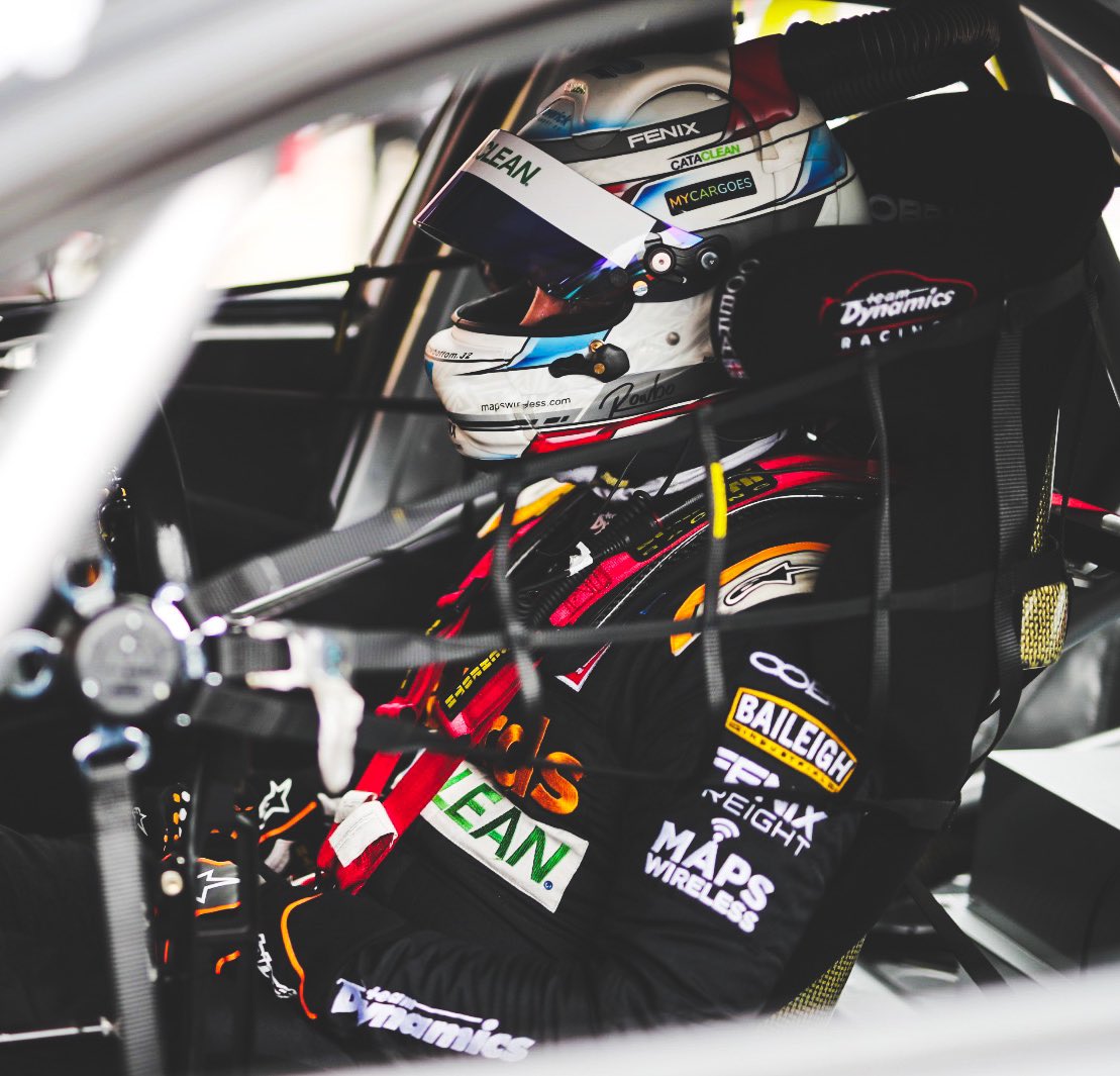 Catacleanuk's tweet photo. ⏰📆 With less than 100 days to go, let’s hear your predictions for how @DanielRowbottom and @gordonshedden will get on in the 2022 @BTCC season? 🏁🗯🏆

#Cataclean #BTCC #BRDC #Rowbo32 #Flash52 #TeamDynamics #Halfords https://t.co/UI7ah6foln