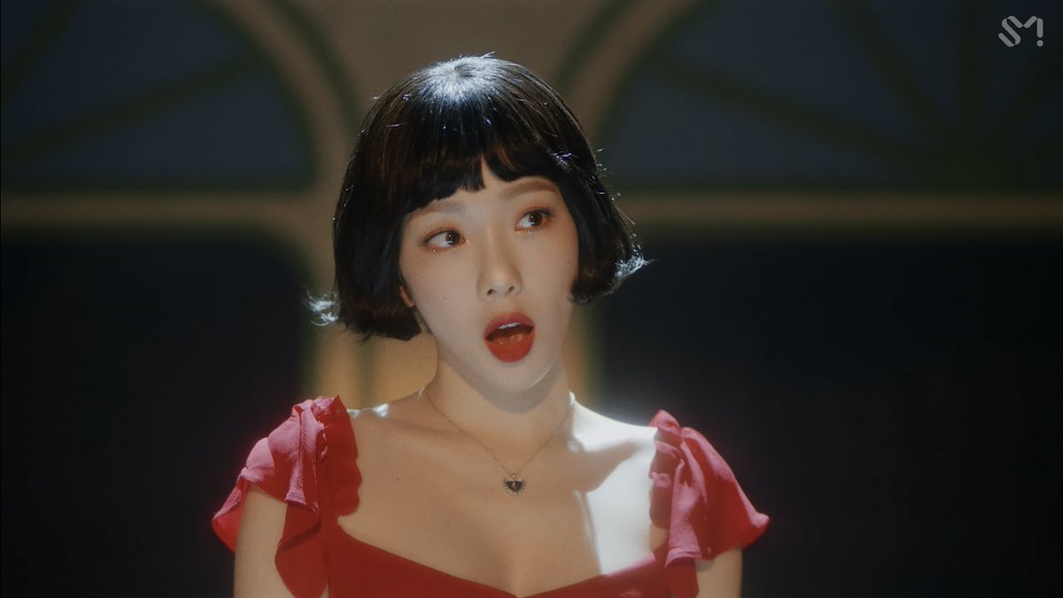 309xoxo's tweet photo. 휙휙 바뀌는 얼굴 분위기 미쳤나 https://t.co/rB84OAmi8k
