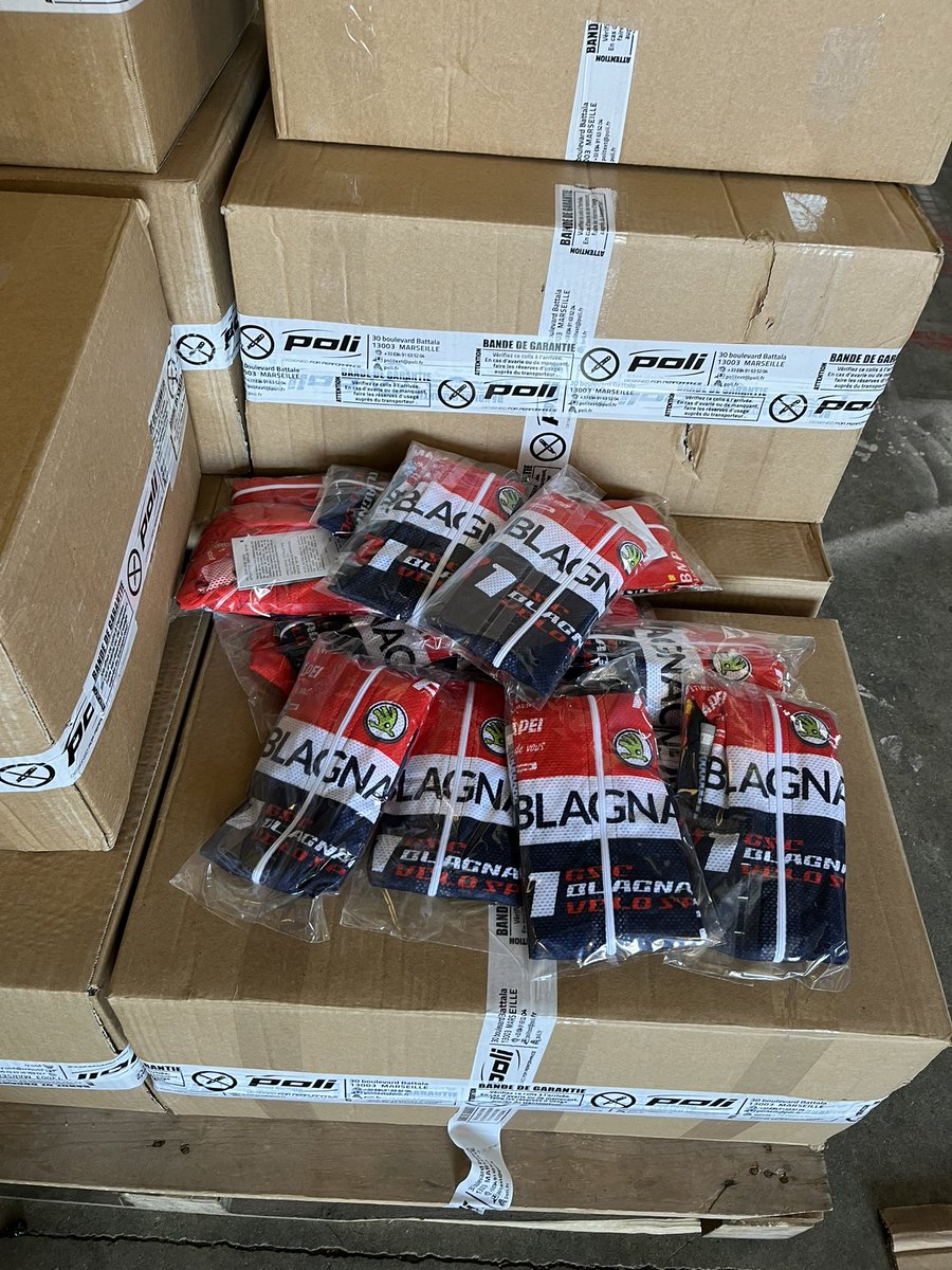 GaetanPrime's tweet photo. Elles sont arrivées les tenues 2022 !
Merci POLI partenaire bonneterie.
https://t.co/NVEDpcqPSd https://t.co/gZA5kJ7GkH