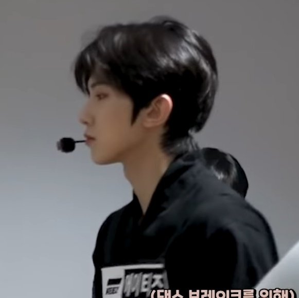 kangyspics's tweet photo. Yeosang's side profile > https://t.co/kjLECGw2hq