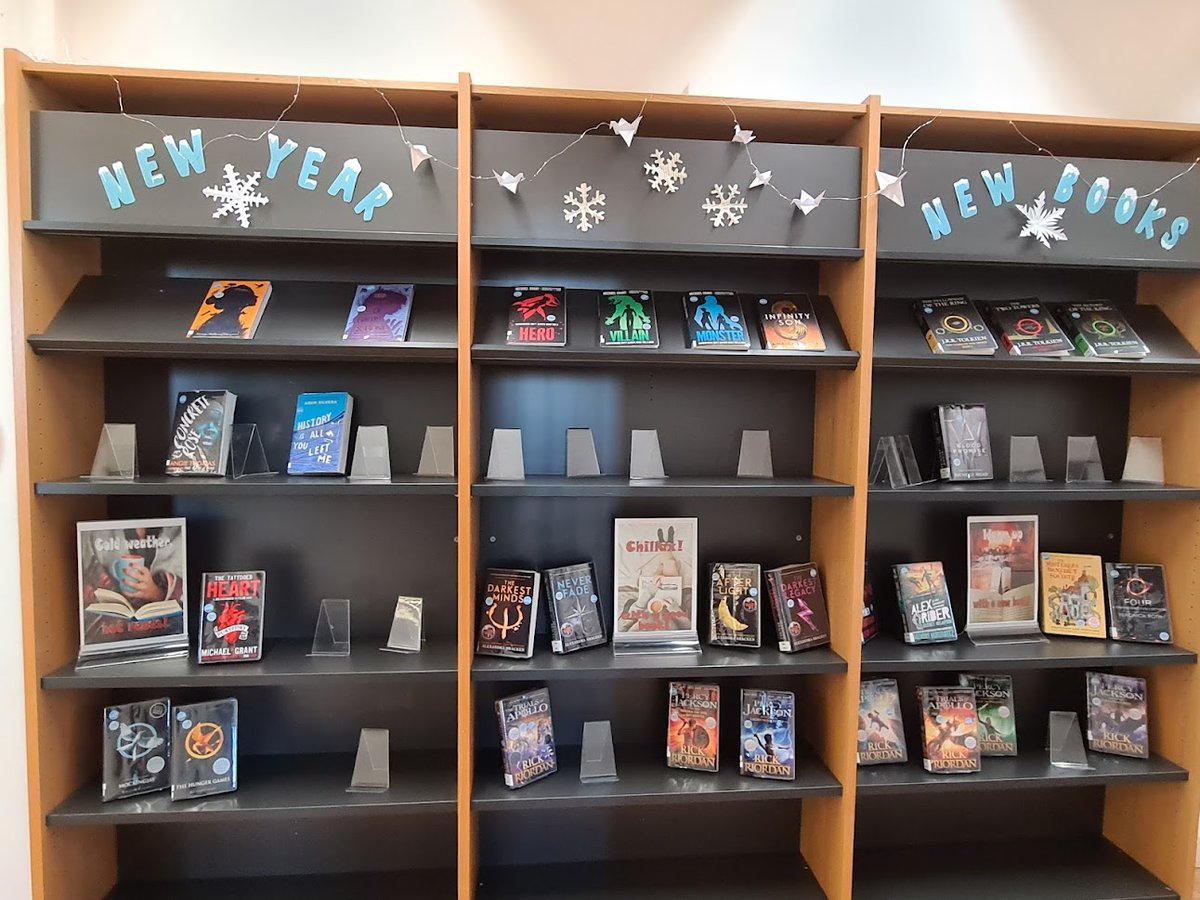 LibraryHbs's tweet image. We @LibraryHbs love new books THIS MUCH! 💕📚#newyearnewbooks