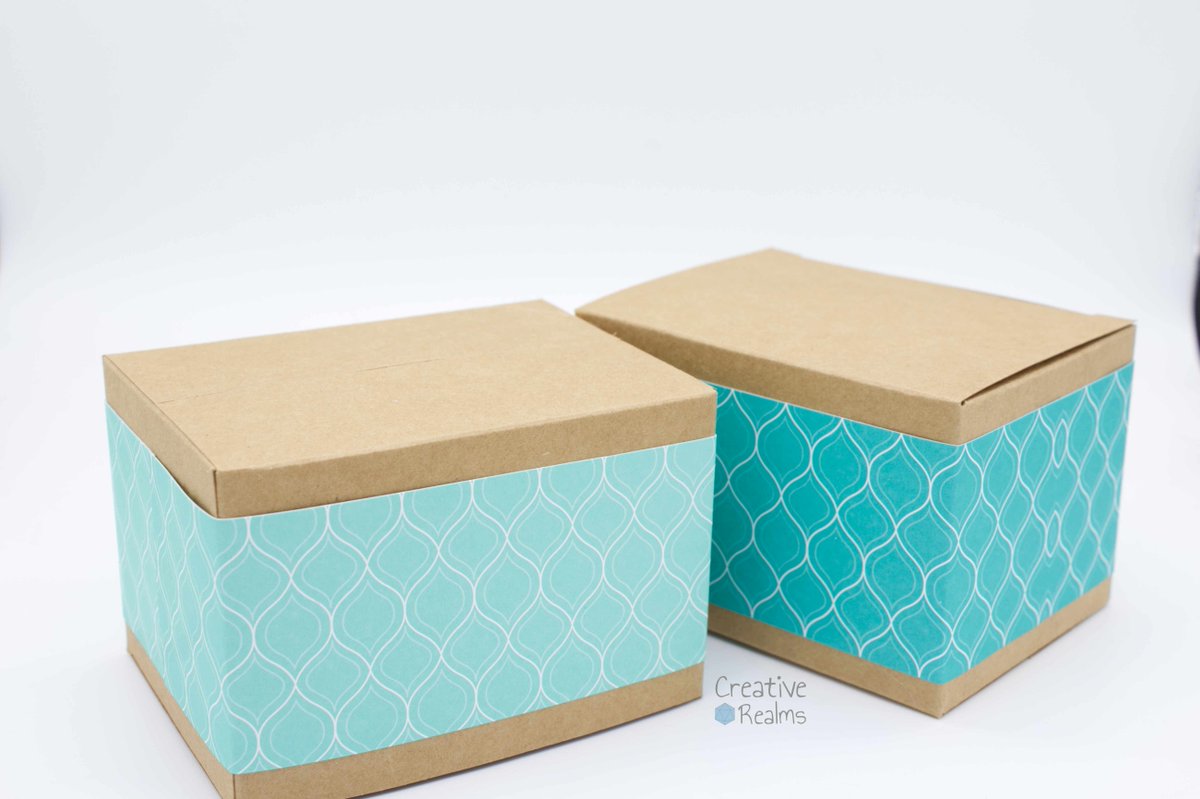 CreativeRealmsK's tweet photo. Neu im Shop: Geschenkboxen für unsere Würfelsets und mehr!
Bei einer Bestellung packen wir direkt die gewünschten Artikel in die Box! So lassen sich Geschenke direkt zum Empfänger hübsch verpackt liefern!
https://t.co/XoCdvoo9JL
#DiceGoblin #CreativeRealms #handmade https://t.co/1wN5nz63Ms