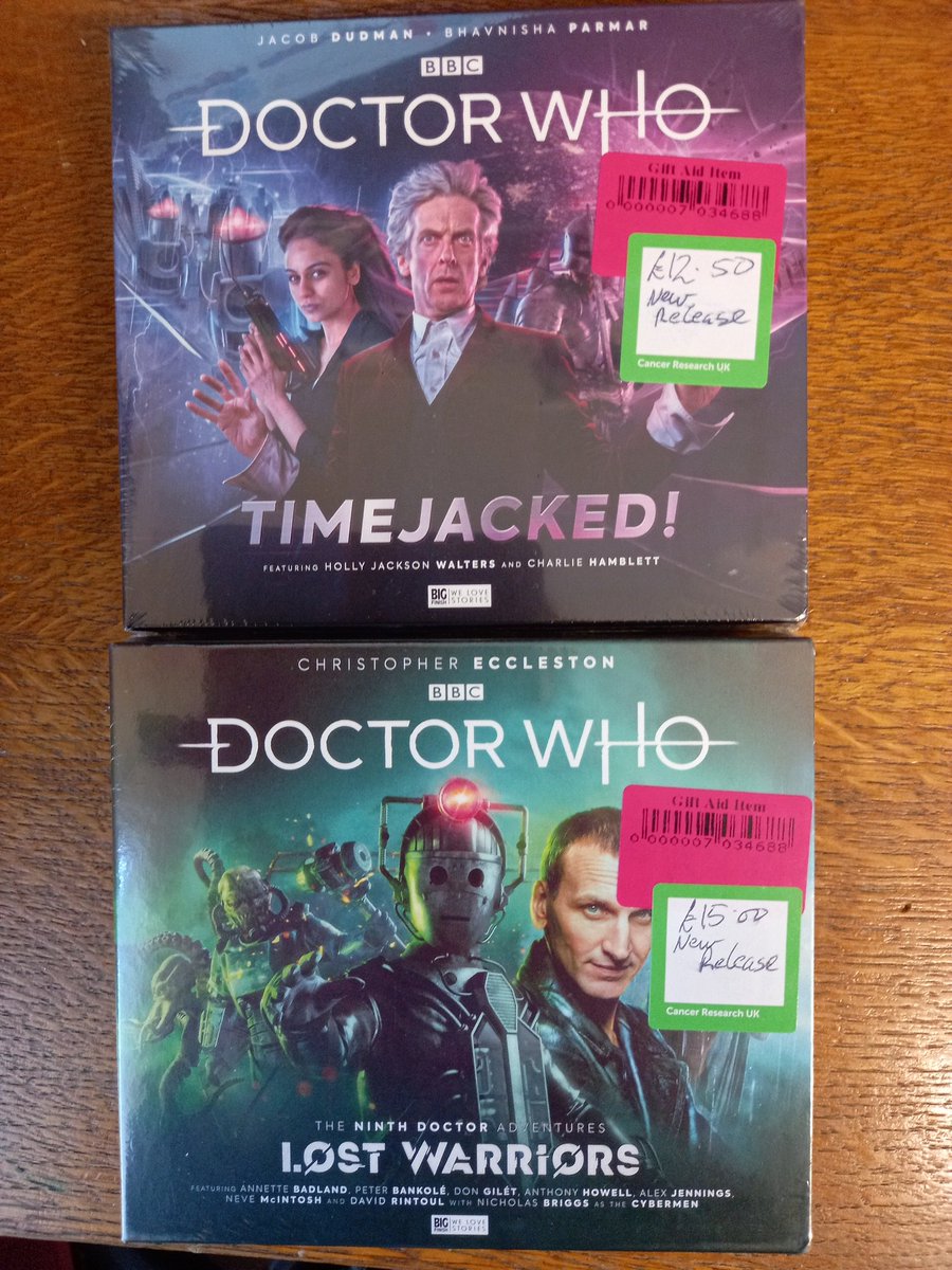 #DoctorWho has returned and brought their freinds in Unit and clone/daughter Jenny. Hurry up they won't be here long. 
#Charity #scifi #bigfinish #DoctorWhoFlux