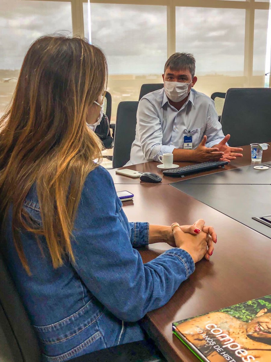 josebertotti's tweet photo. Reunião com a presidente da @compesa Manuela Marinho sobre a Conferência Internacional de Resíduos Sólidos - CIRSOL, apoiada pelo @governope.

Será em março, aqui no Recife! https://t.co/9QtDh8LeEP