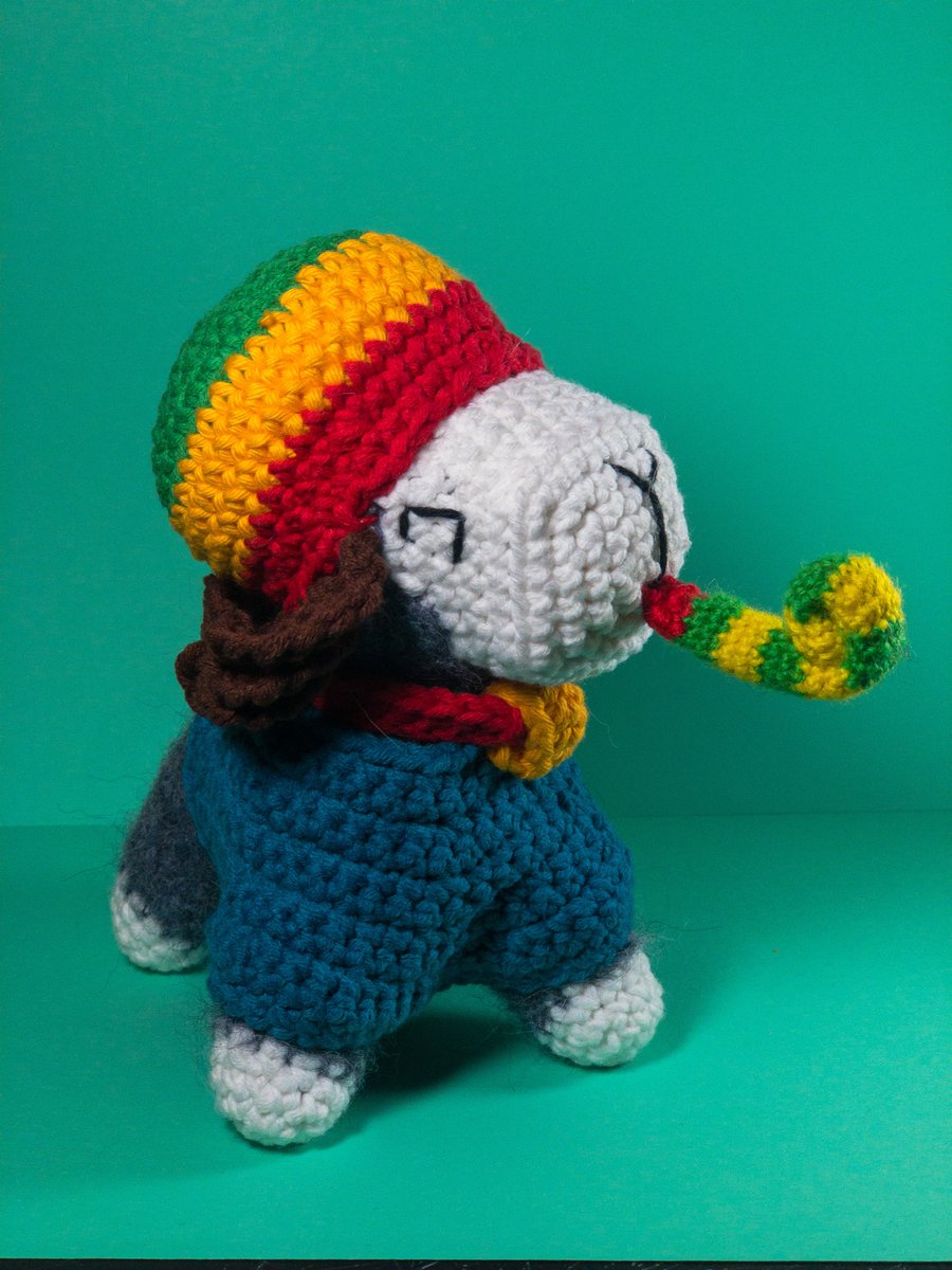 ALPACADABRAZ's tweet photo. What a great job by @T_Nederkoorn to create these awesome Pacas for us! 

Soon you can order your own on our Merchandise store! Until then, we will raffle these out! More info soon!

#ALPACADABRAZ https://t.co/7uVKDtDtjW