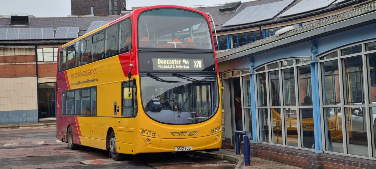 Alex_60621's tweet photo. @FirstSouthYorks 36259/60/61 recently refurbished by @ThorntonsBus amazing Job by them. https://t.co/ldAqgNya4V