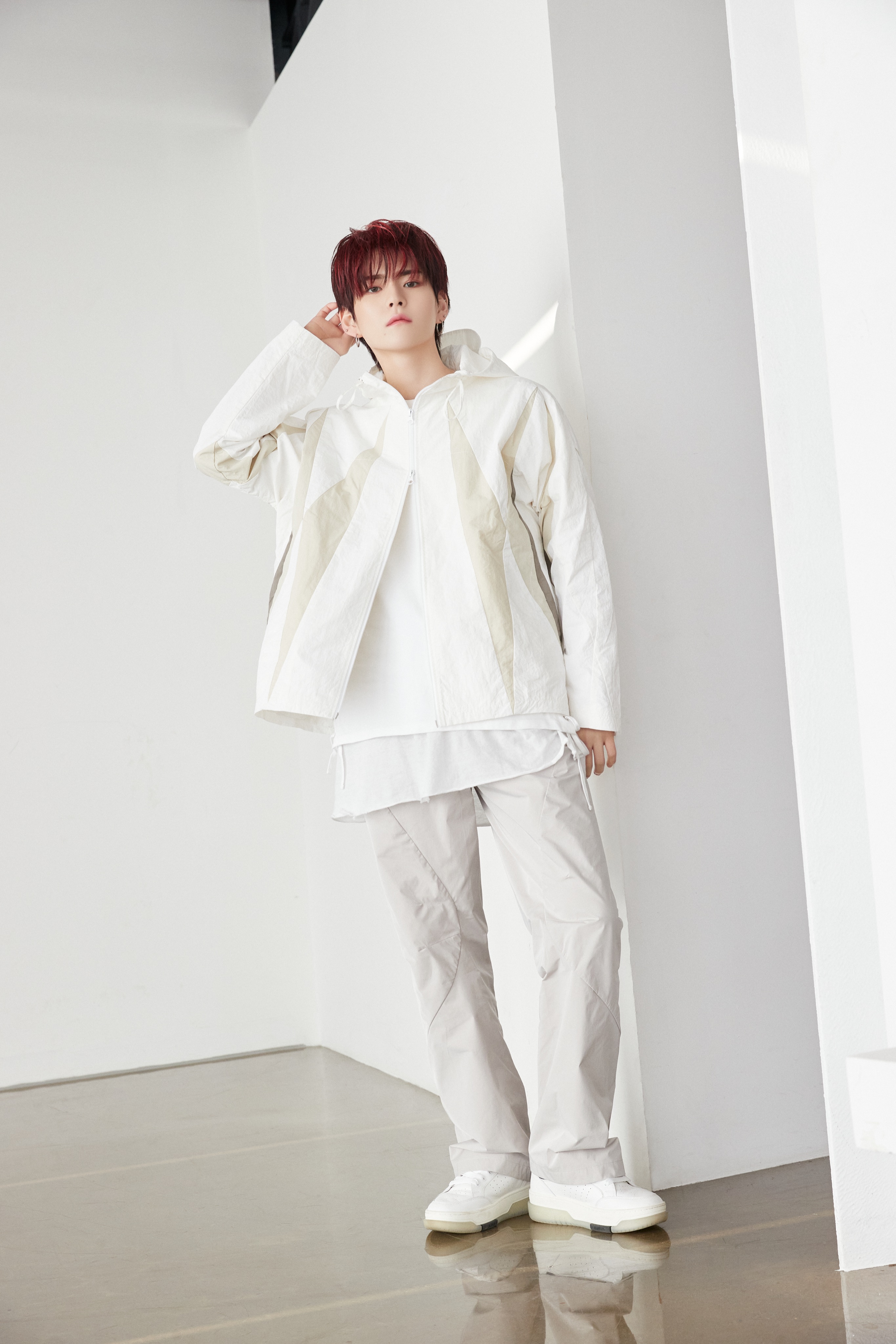 FJT1Y6HVgAECXO9?format=jpg&name=4096x4096