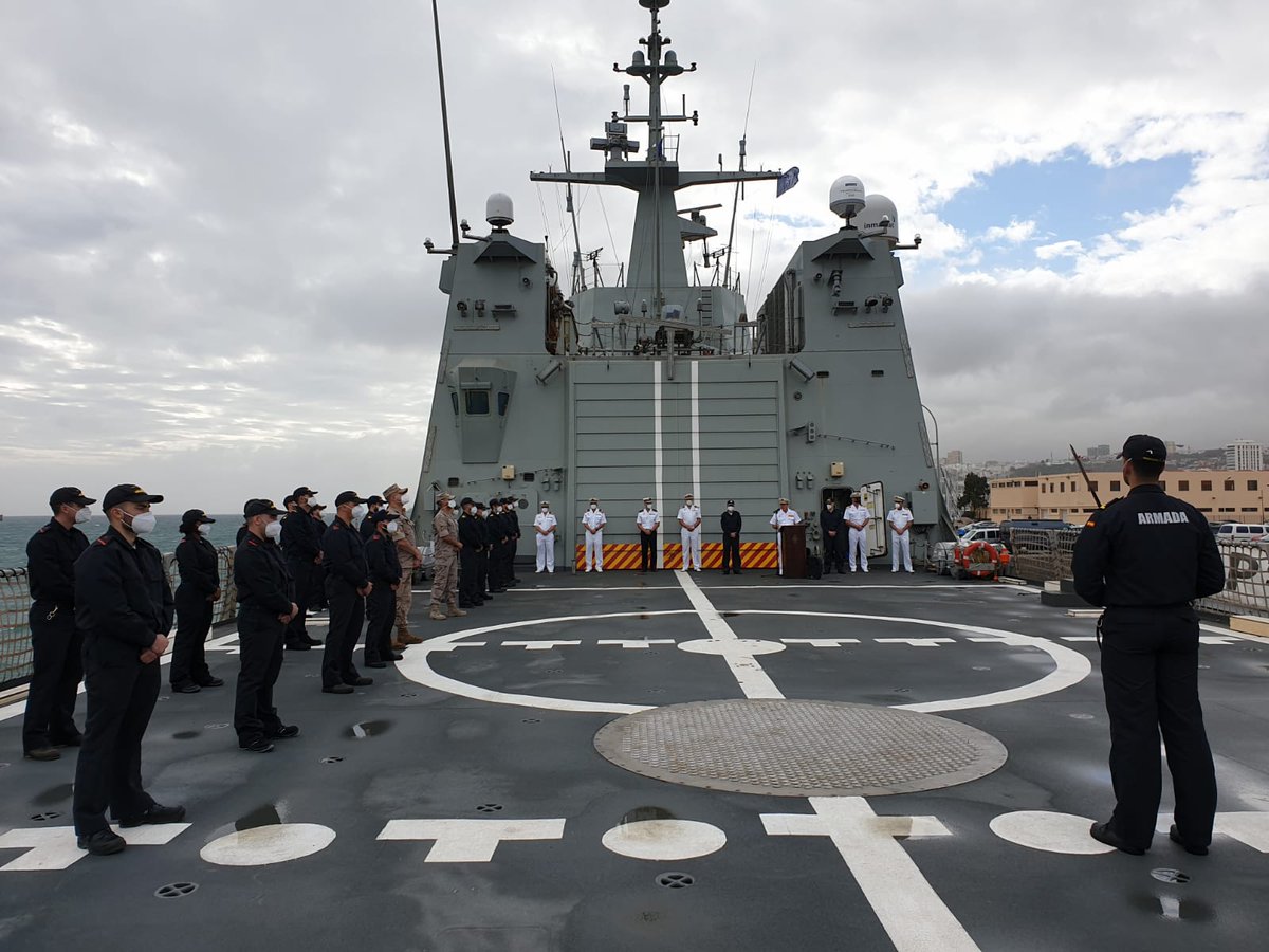Armada_esp's tweet photo. El #P41Meteoro zarpó hoy de su base de #LasPalmas y transita en demanda del #Mediterráneo, donde cumplirá su misión como buque de #Mando de la @COM_SNMCMG2.
Que os acompañen buenos vientos compañeros💪.
#SomosLaArmada🇪🇸⚓️
#DefendemosEspañaEnYDesdeLaMar https://t.co/6I8rrUcxQx