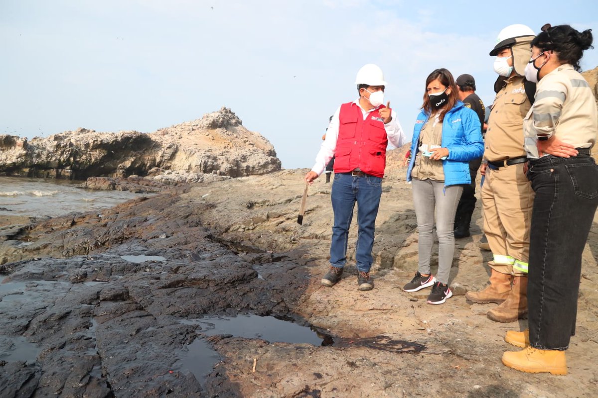 📢 Ministro <a href="/RubenJ_Ramirez_/">Rubén Ramírez</a> pidió a las autoridades atender, de manera inmediata, la emergencia en la playa Cavero, durante la supervisión realizada con <a href="/OEFAperu/">oefaperu</a> a dicha zona en Ventanilla.