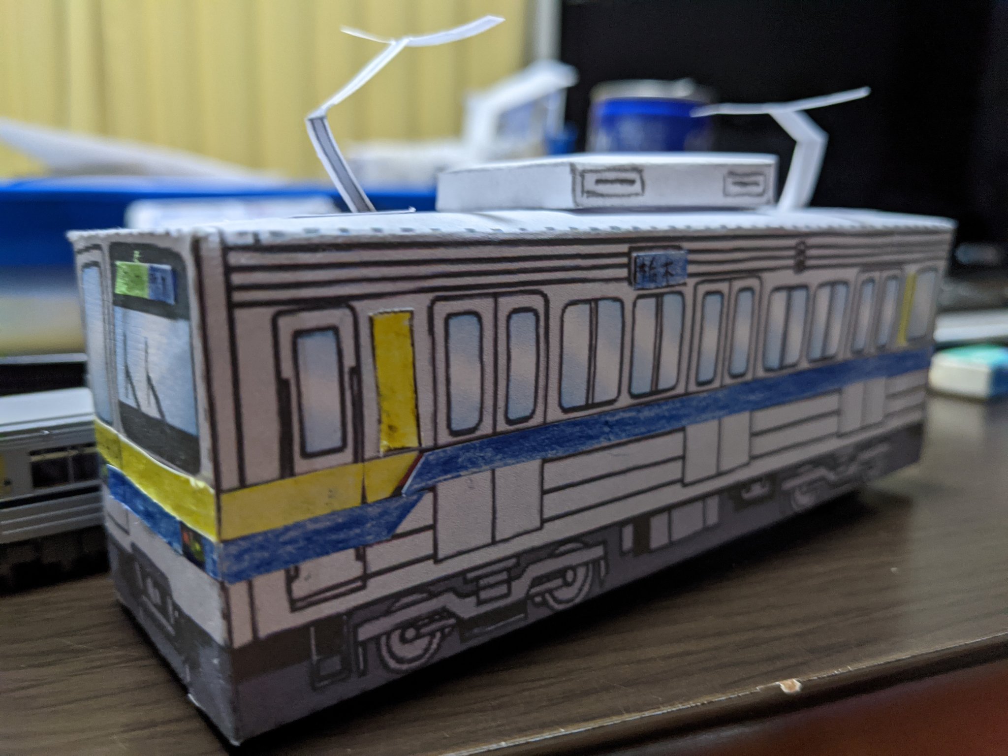 113系 東金線スマホ版 V Twitter 東武鉄道 ペーパークラフト 東武の 400系 完成しました 模型との並び T Co B47igxcucg Twitter