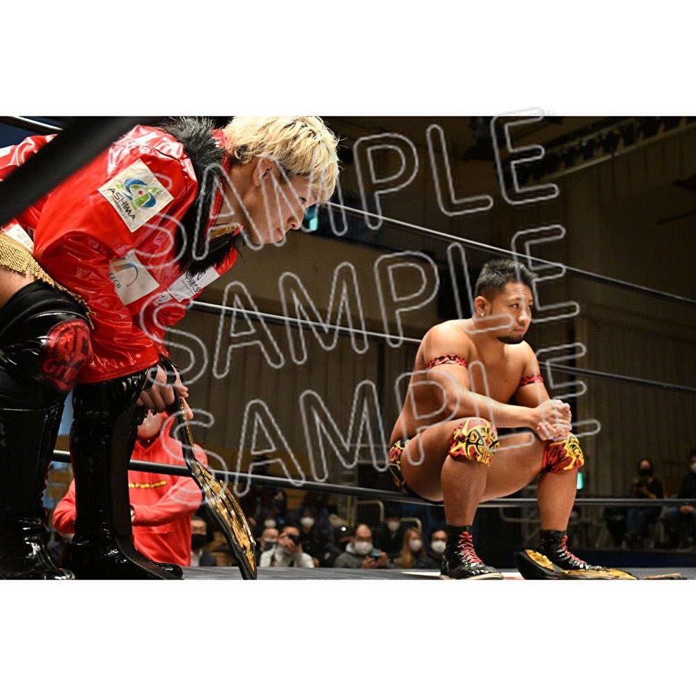 dragongate_pro's tweet photo. 【オフィシャルグッズ情報】
#H・Y・O #SBKENTo 生写真(L判サイズ/3枚set) オフィシャルwebショップ限定発売!
https://t.co/8YxMOVvM47
定価:1,650円
※試合会場での販売はございません。
#DRAGONGATE #ProWrestling
#OpenTheNewYearGate2022
#R・E・D
#RealExtremeDiffusion https://t.co/IzJ76rlSKM