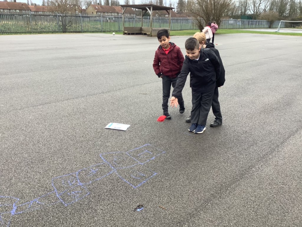 Year3STMHull1's tweet photo. In English Year 3 have been following instructions to play hopscotch. Did you know? Hopscotch was also a Victorian playground game. https://t.co/iZOiBrbJhu