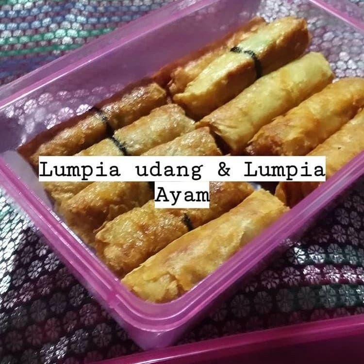 SusenoBastomi's tweet photo. Open order
Premium Dimsum ayam
Tahu Baso
Lumpia udang
#PewirausahaPemula @OfficialAsoppsi @ajengcute16__ @macanutara_ @Kedai_RotiSENJA @dhewie_official @gunarto7706 @justice191270 https://t.co/TeKbS5c7Yn