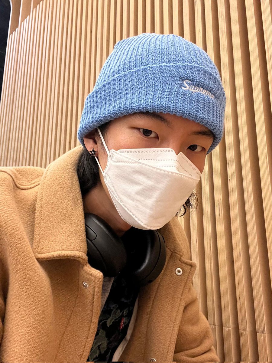 iPurpleSugakook's tweet photo. #HOONYisBACK
Welcome Back boo @yg_winnercity https://t.co/RENJC2aRsQ