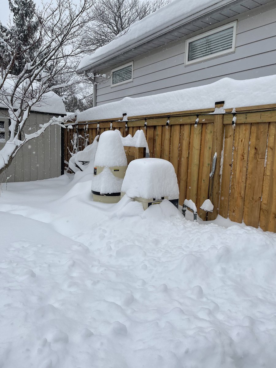 Burlington got hit pretty good.  #ONStorm