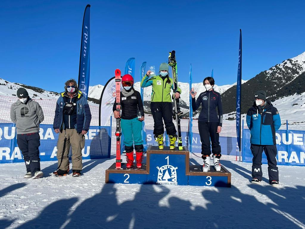 🏂⛷ Destacada actuación de las selecciones andaluzas con una treintena de deportistas de #esquí alpino, esquí de fondo, boardercross y skicross en las Copas de España celebradas este fin de semana.

¡Enhorabuena a todos!

#AndalucíaElLugarDelDeporte